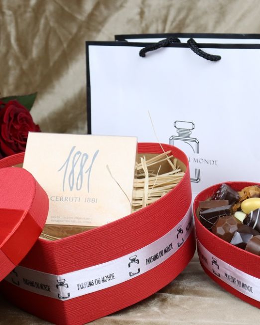 Idée cadeaux coffret chocolat fleurs parfums saint valentin pour femme homme au maroc 2